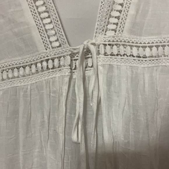 CUPSHE ONE SIZE FITS MOST WHITE GAUZY SWIM COVER UP FRONT TIE LASER CUT INSET - Picture 7 of 11